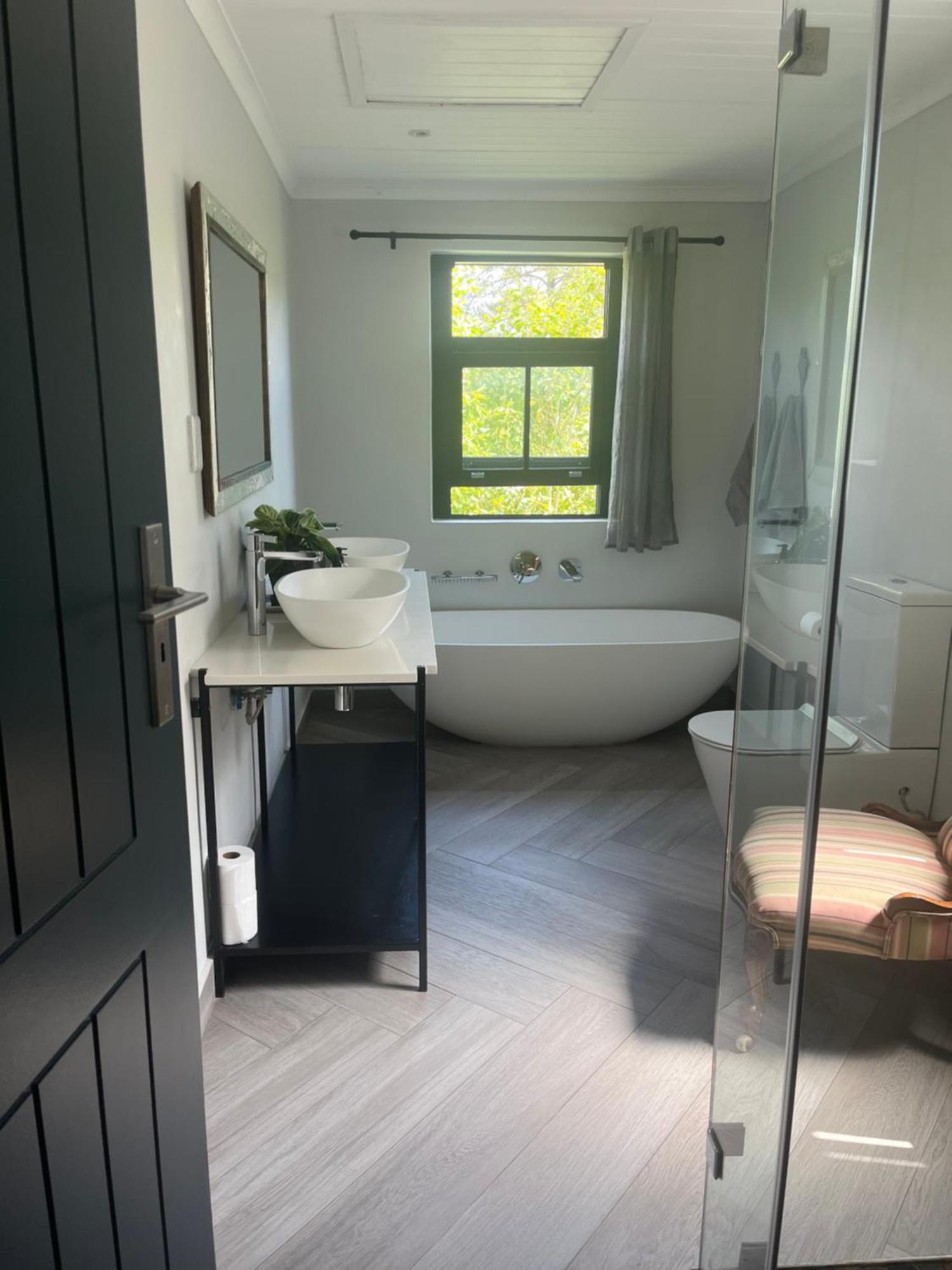 Comfortable Room With Large En Suite Bathroom Франсхук Экстерьер фото